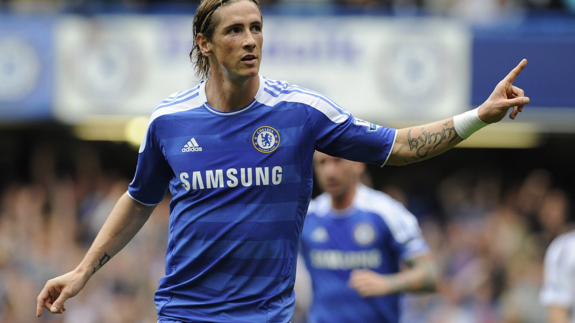 边锋之王的统治艺术，当姆巴佩启动，任何防线都是形同虚设